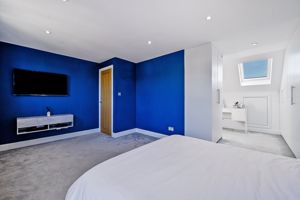 Photo 4- click for photo gallery